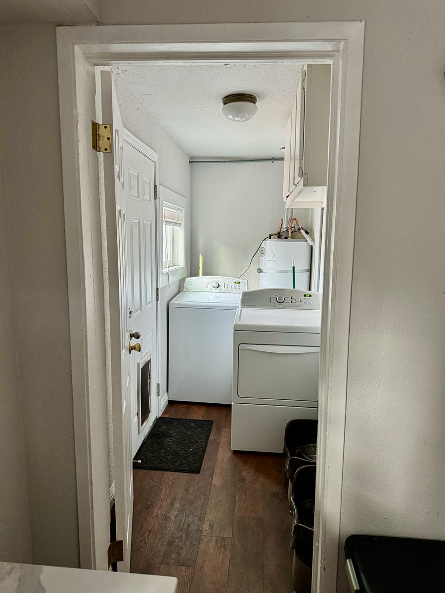 In unit washer and dryer + convenient for long hours dog door