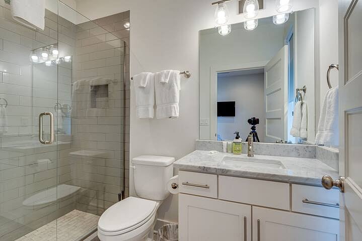 Furnished Finder property 707185_1 photo 8