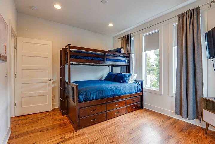 Furnished Finder property 707185_1 photo 10