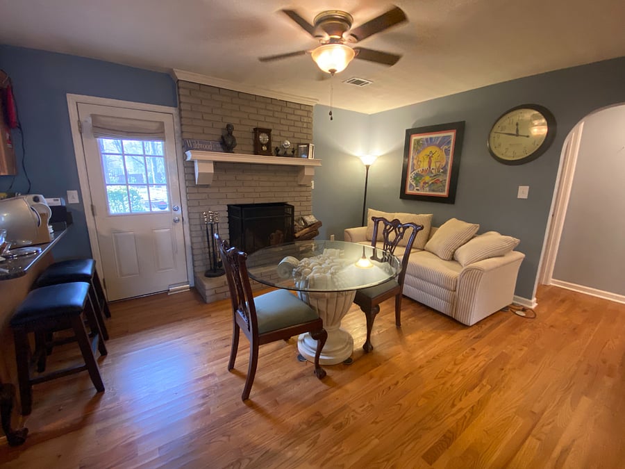 Off kitchen den