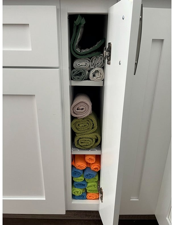 Cleaning towels, kitchen towels, & placemats