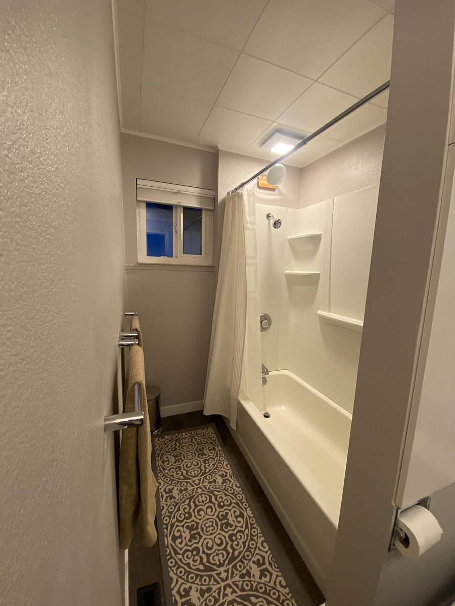 Furnished Finder property 707354_1 photo 12
