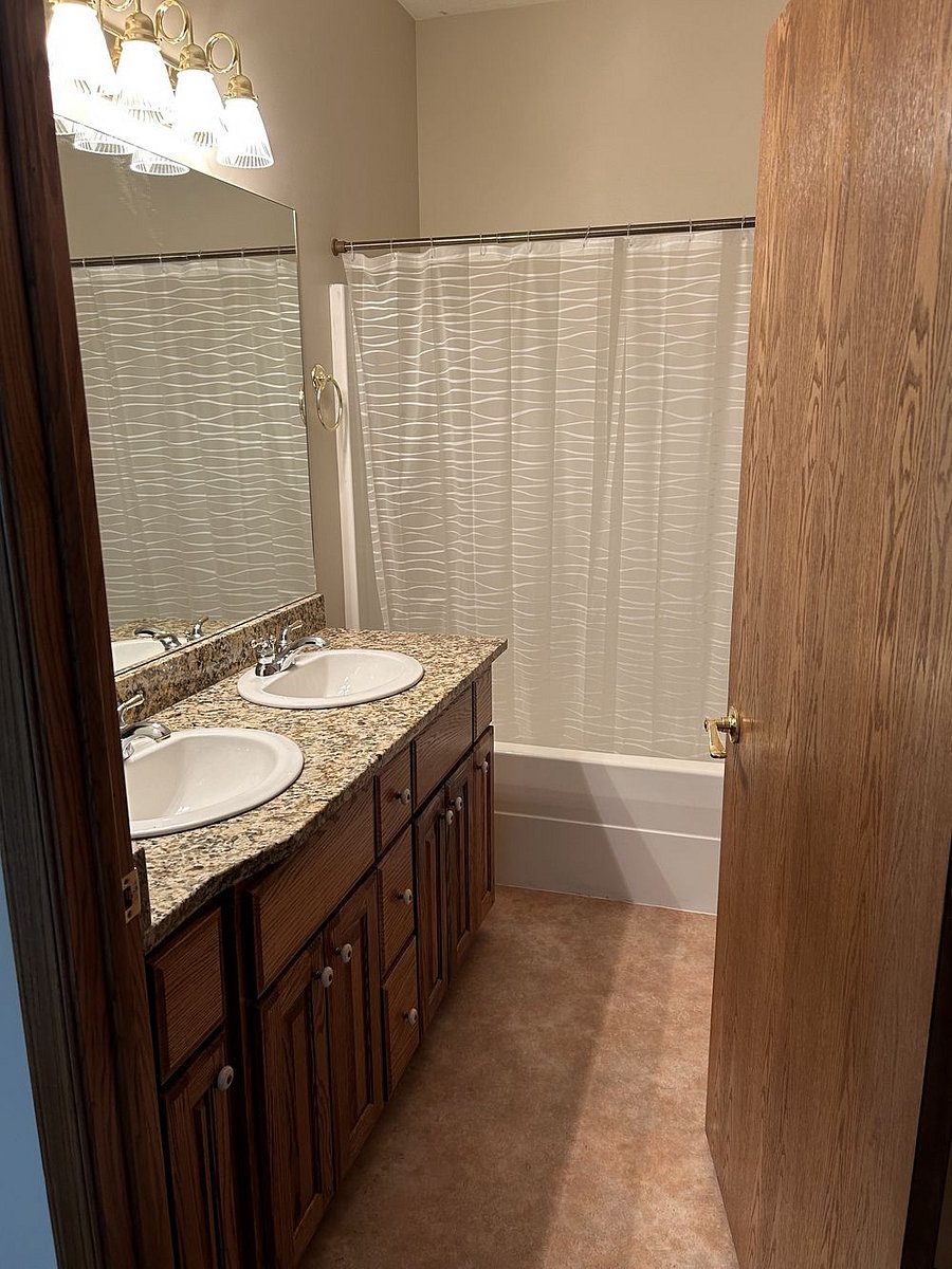 Furnished Finder property 707370_1 photo 12