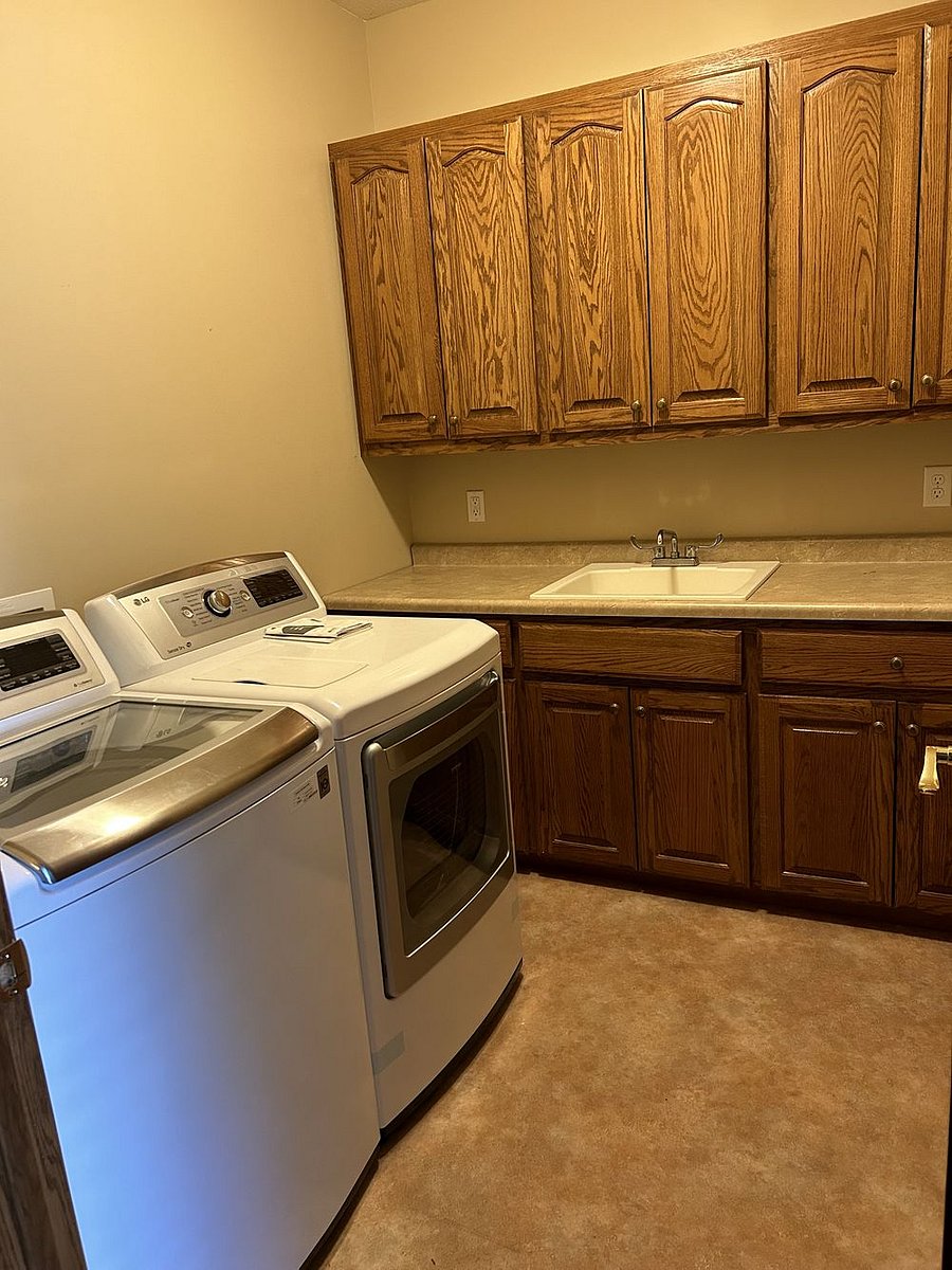 Furnished Finder property 707370_1 photo 22