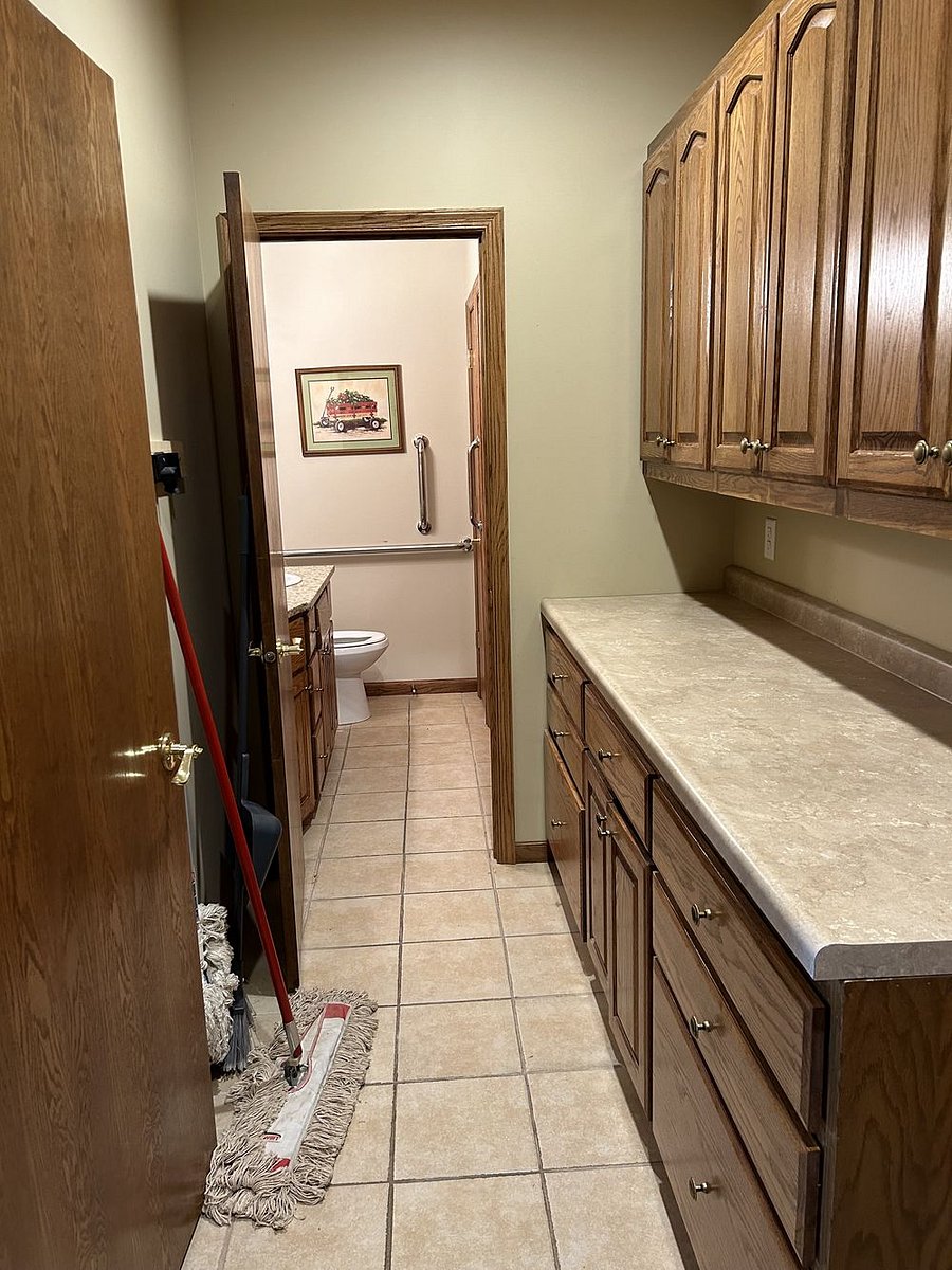 Furnished Finder property 707370_1 photo 31
