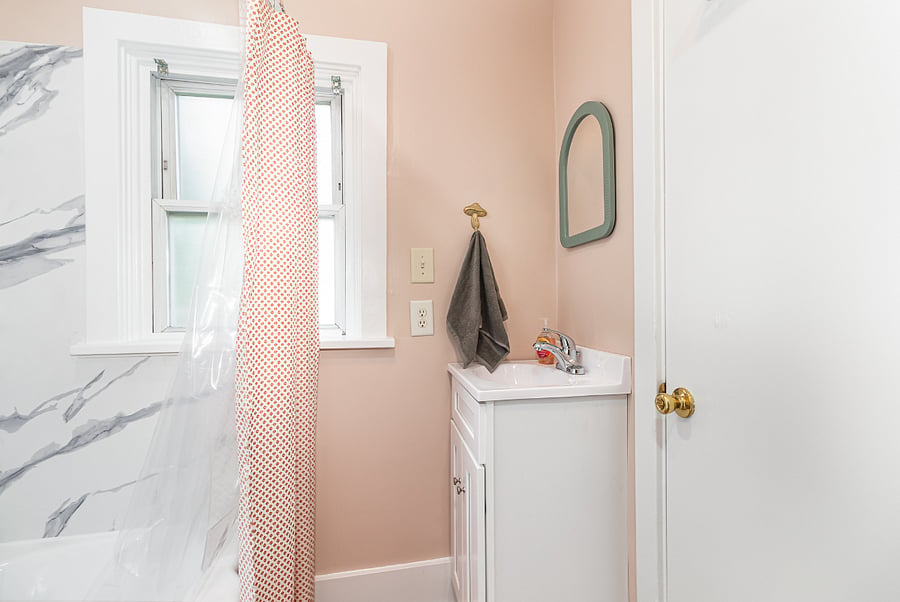 Full bathroom