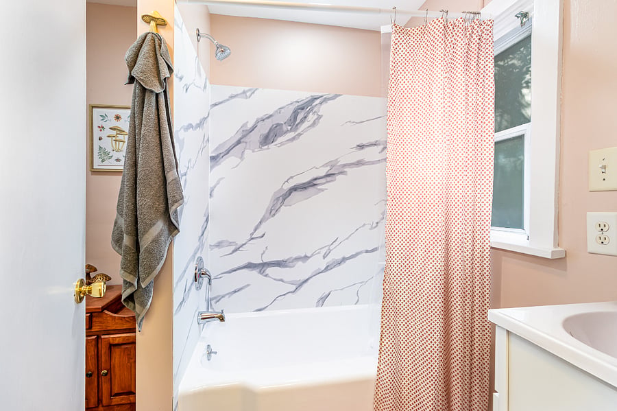 shower/tub combo