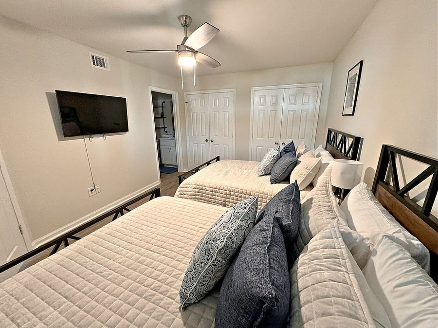 Furnished Finder property 707401_1 photo 15