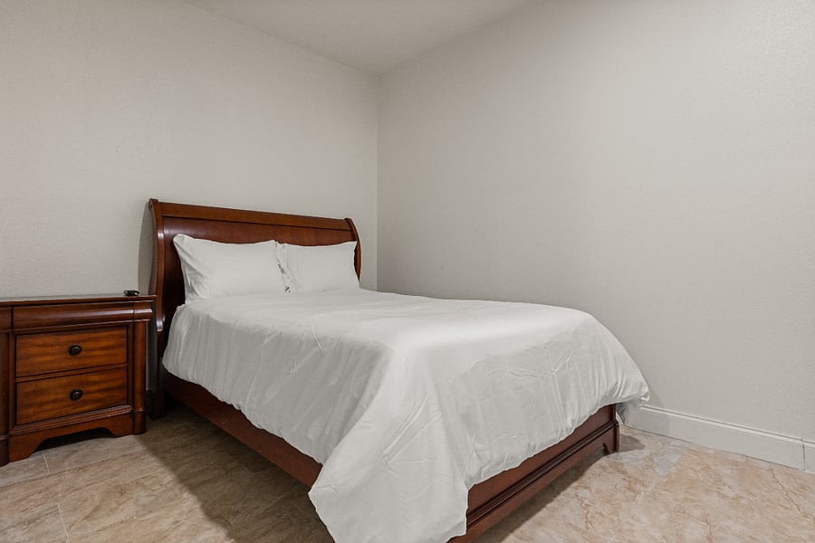 Furnished Finder property 707405_1 photo 9