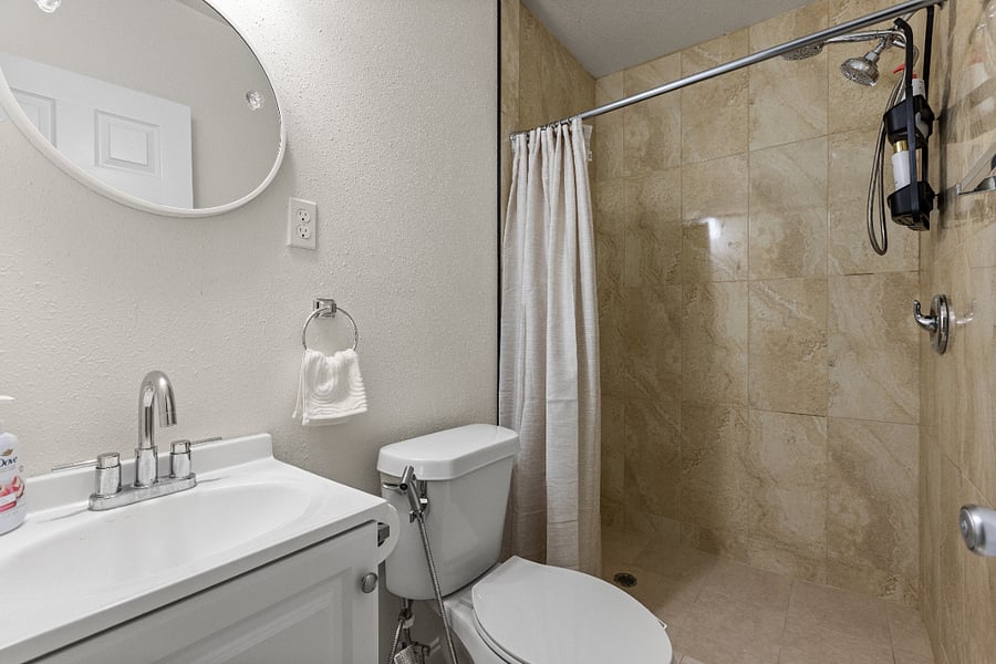 Furnished Finder property 707405_1 photo 11