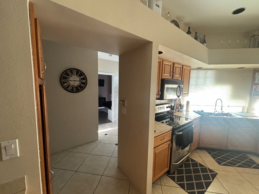 Furnished Finder property 707411_1 photo 8