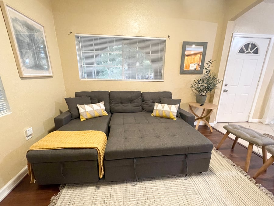 Furnished Finder property 707430_1 photo 3