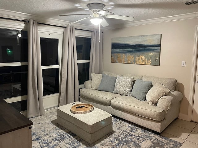 Furnished Finder property 707557_1 photo 3