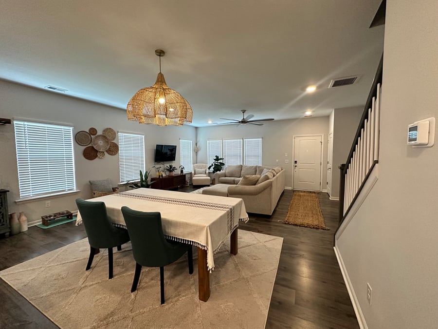 Large Dining Table - seats up to 5