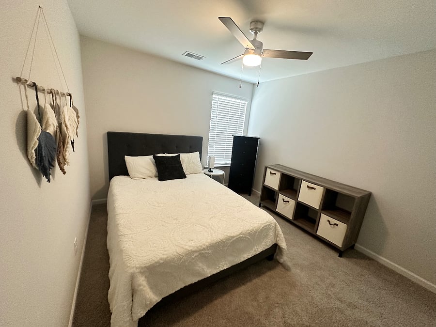 3rd bedroom with Queen Bed