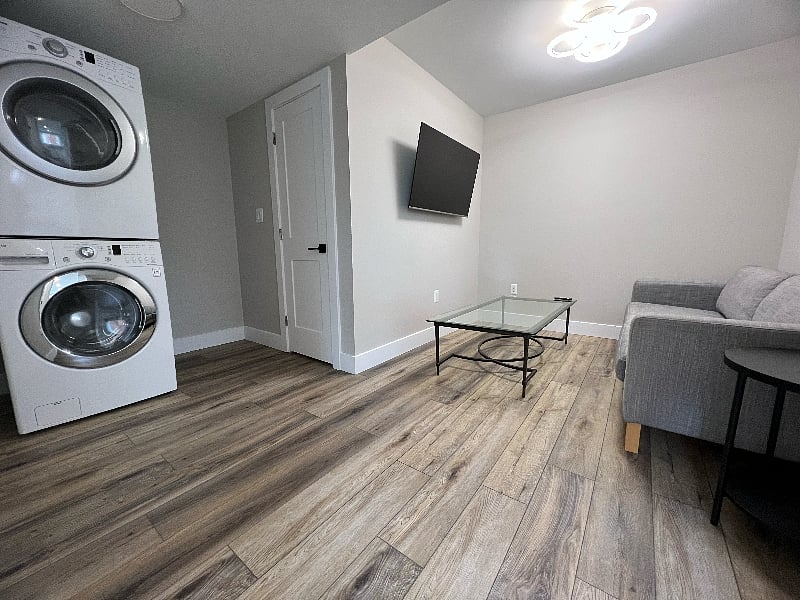 Furnished Finder property 707652_1 photo 3
