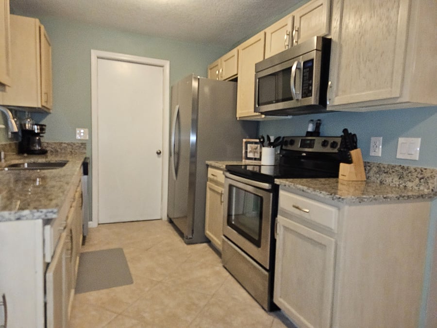 Furnished Finder property 707672_1 photo 4