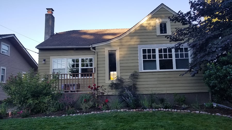 1926 house in prime residential neighborhood. Rental is in the basement, private entrance on the side.