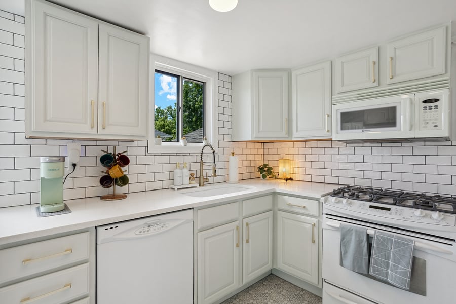 Furnished Finder property 707814_1 photo 6