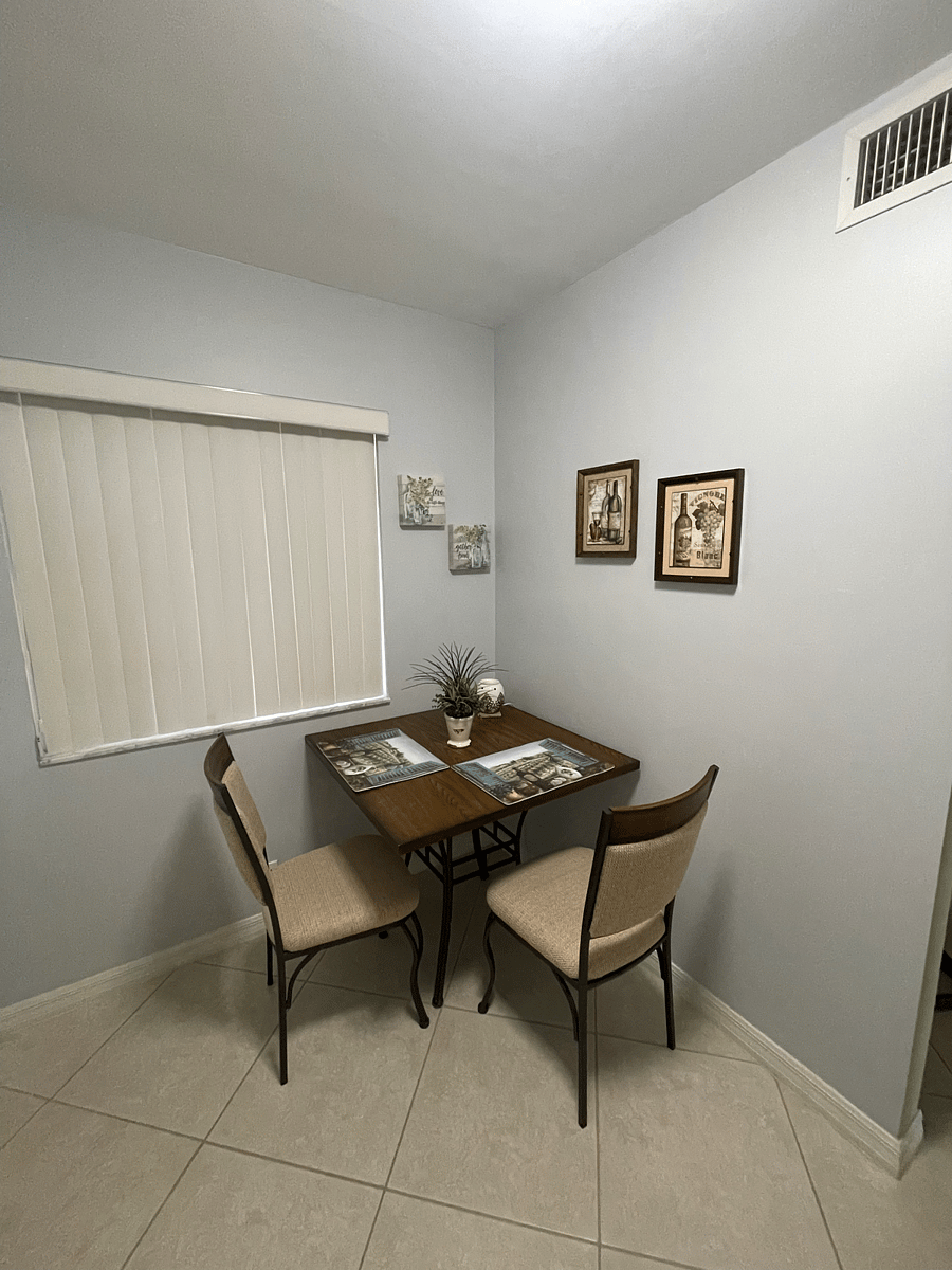 Kitchen table