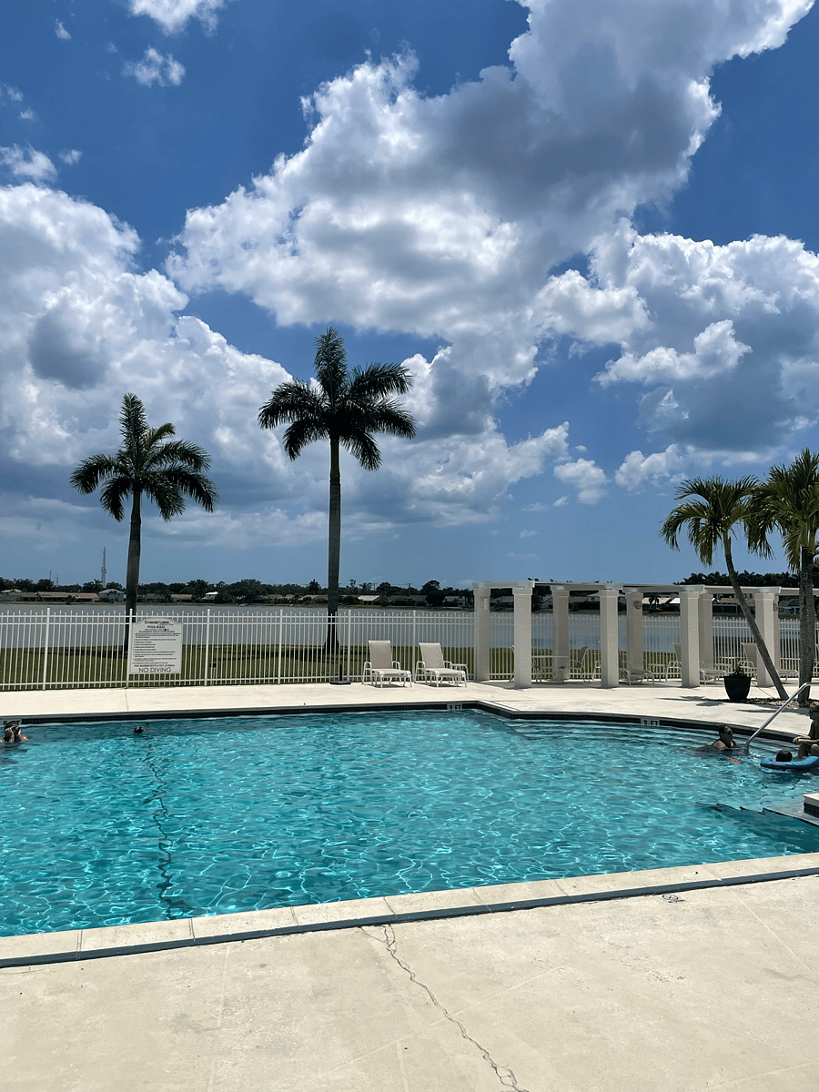 Furnished Finder property 707830_1 photo 40