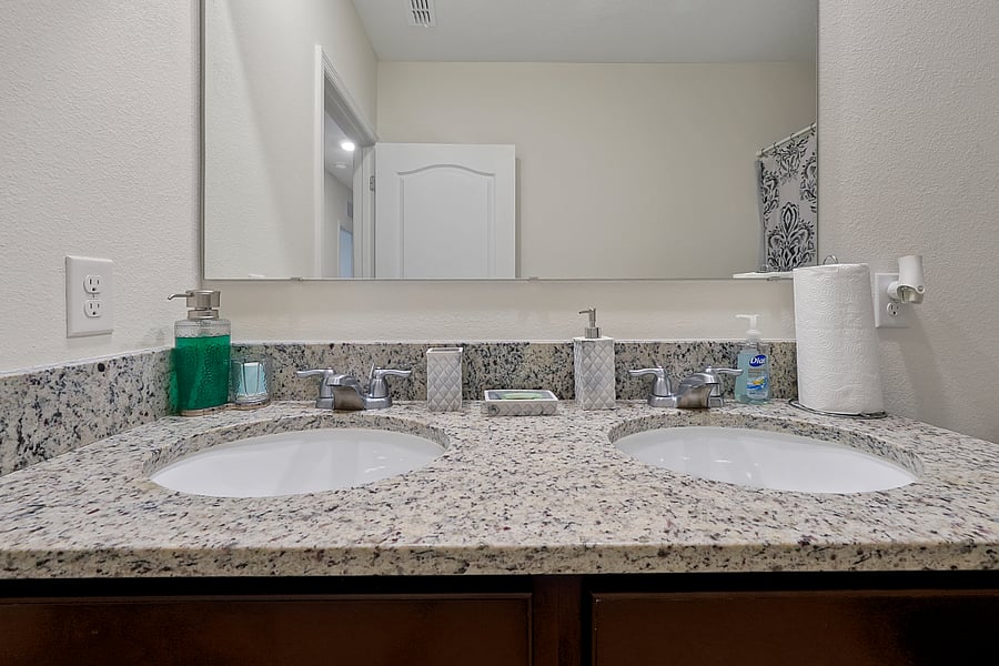 Furnished Finder property 707839_1 photo 38