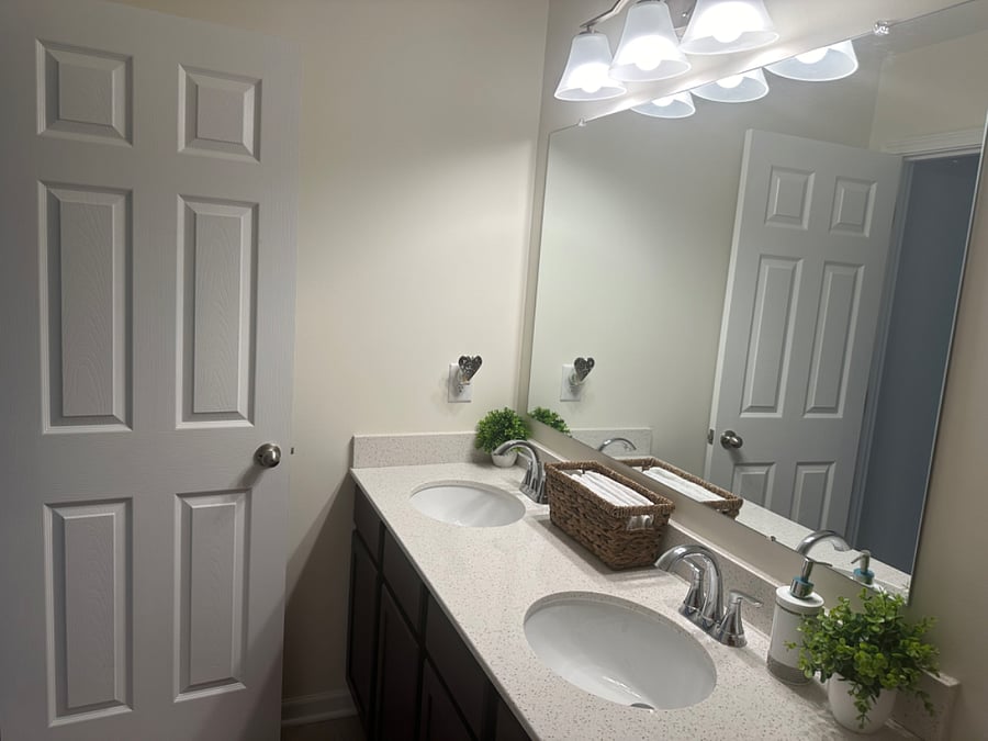 Furnished Finder property 707865_1 photo 4
