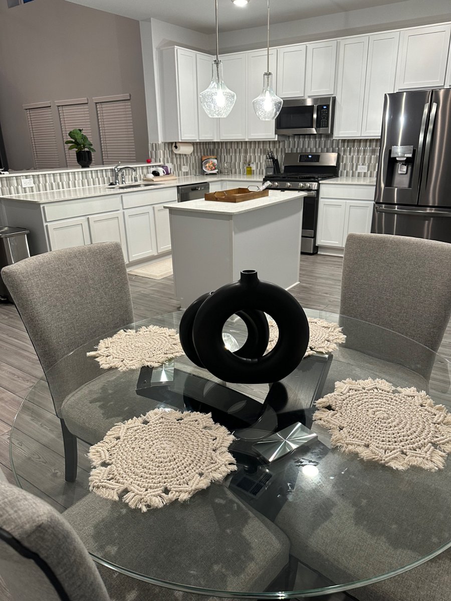 Furnished Finder property 707874_1 photo 3