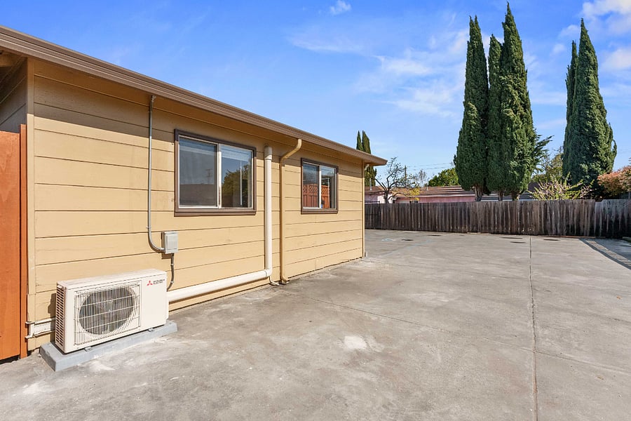 Furnished Finder property 707883_1 photo 17