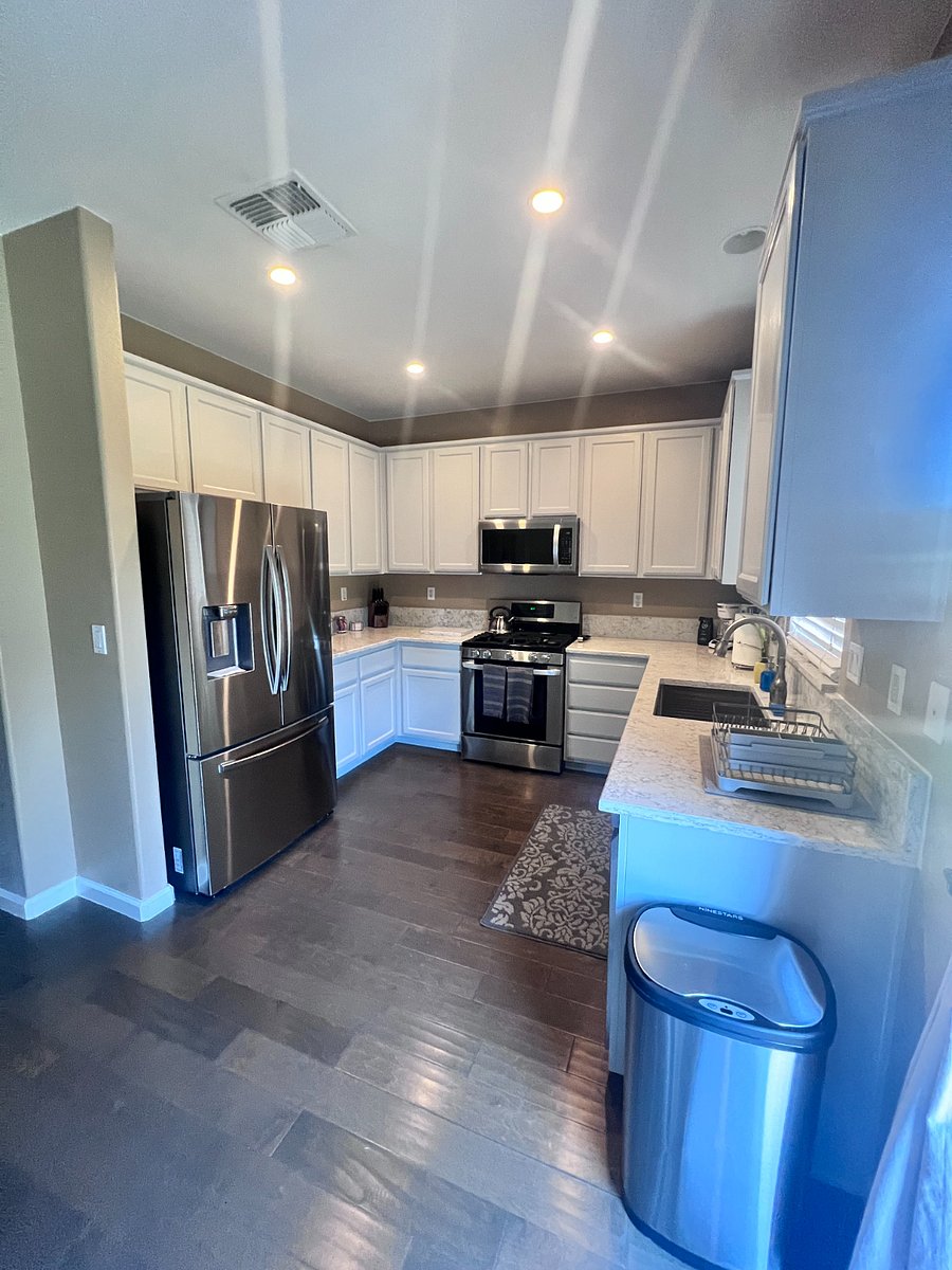 Furnished Finder property 707943_1 photo 4