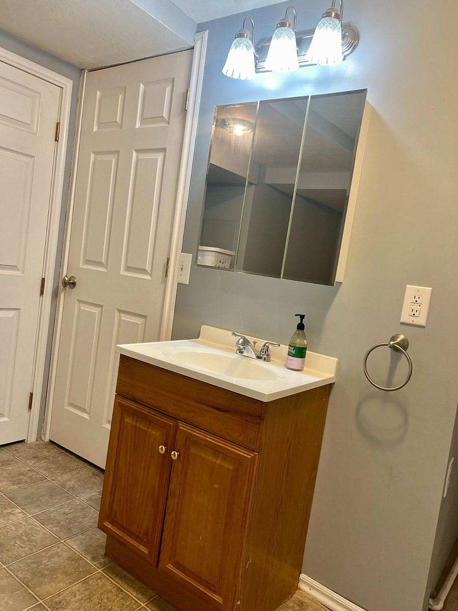 Furnished Finder property 707946_1 photo 11