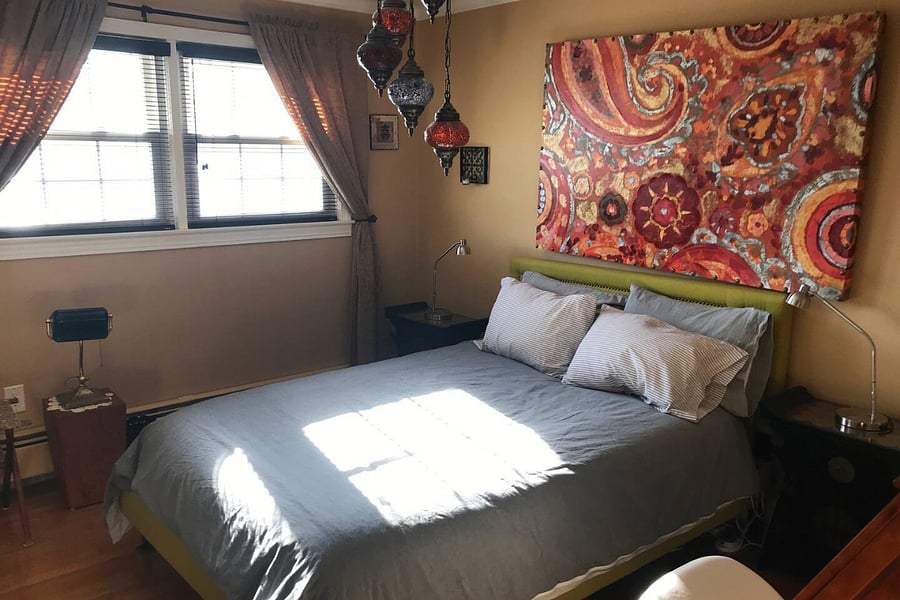 [Bedroom, #2 / Spring] Full bed & office