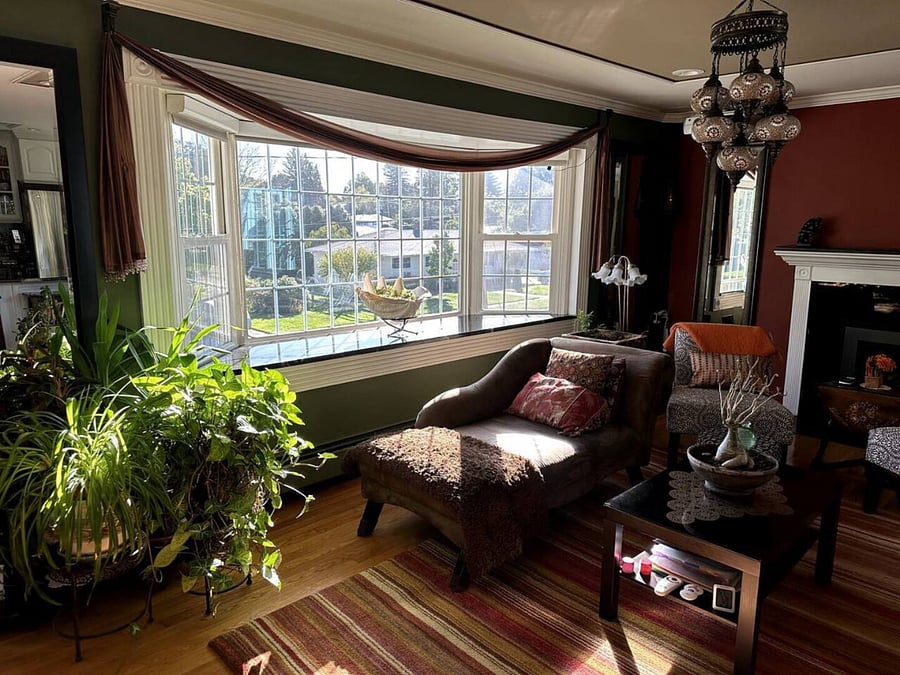 [Living area]