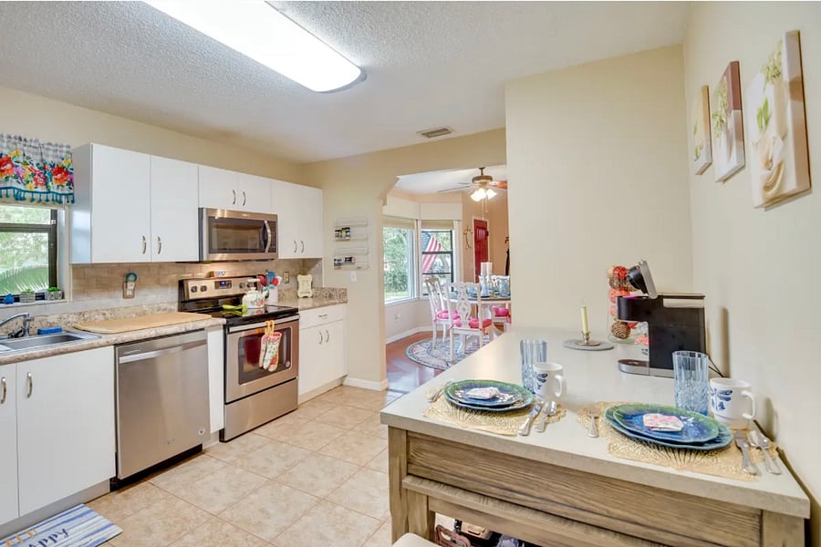 Furnished Finder property 708059_1 photo 3