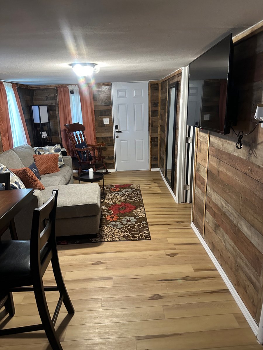 Furnished Finder property 708080_1 photo 4