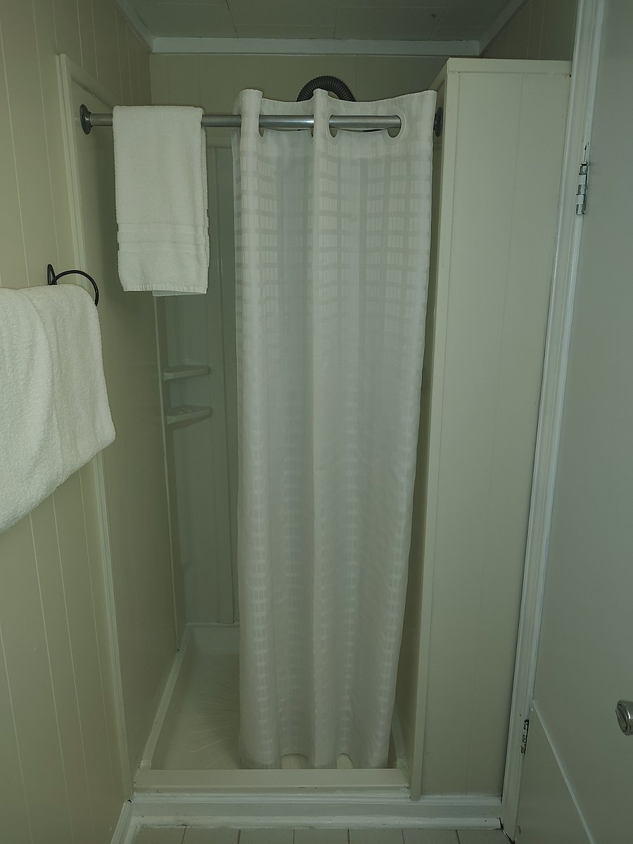 Furnished Finder property 708096_1 photo 15