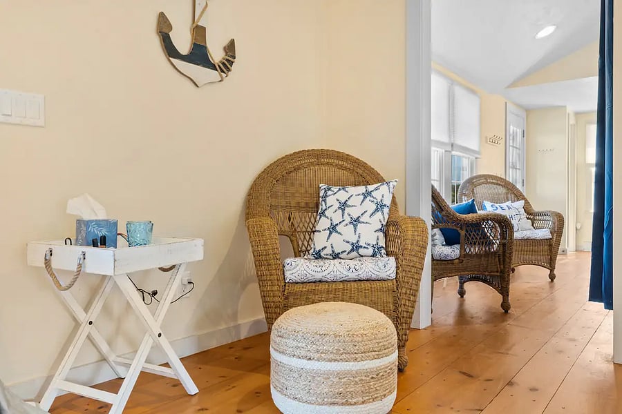 Furnished Finder property 708100_1 photo 7