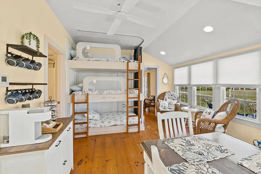 Furnished Finder property 708100_1 photo 26