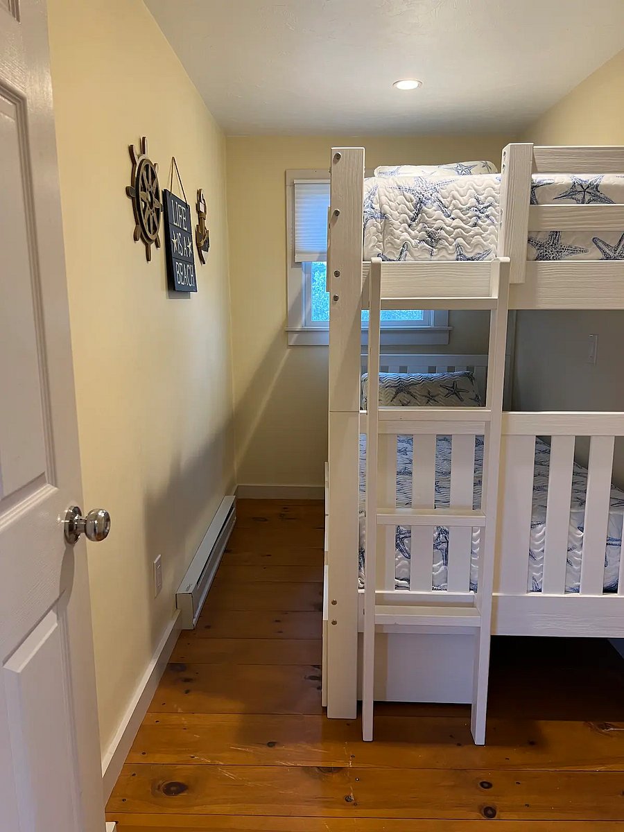 Furnished Finder property 708100_1 photo 21
