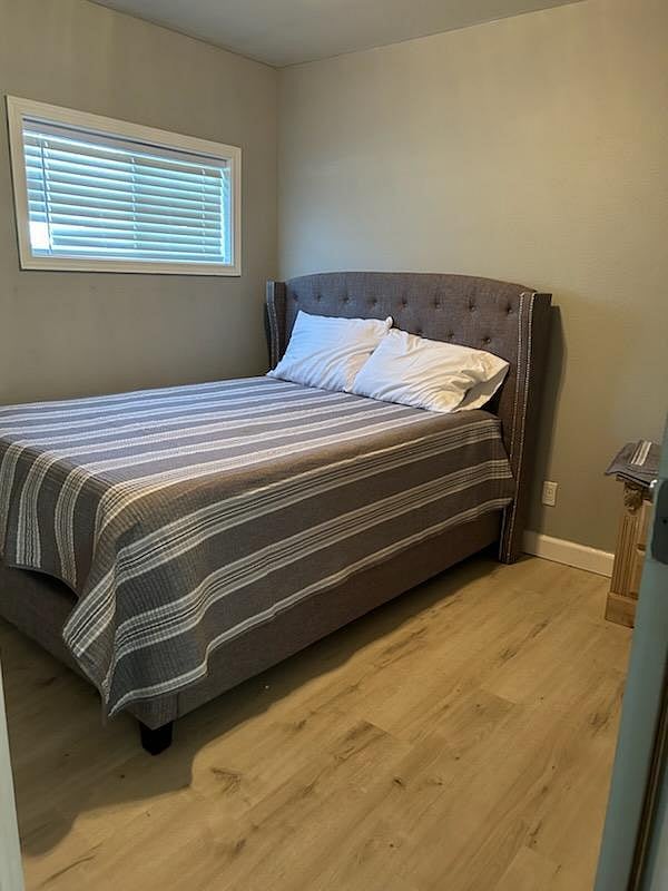 Full size Bed