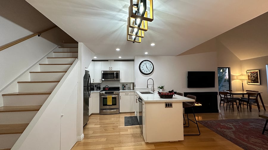Furnished Finder property 708125_1 photo 4