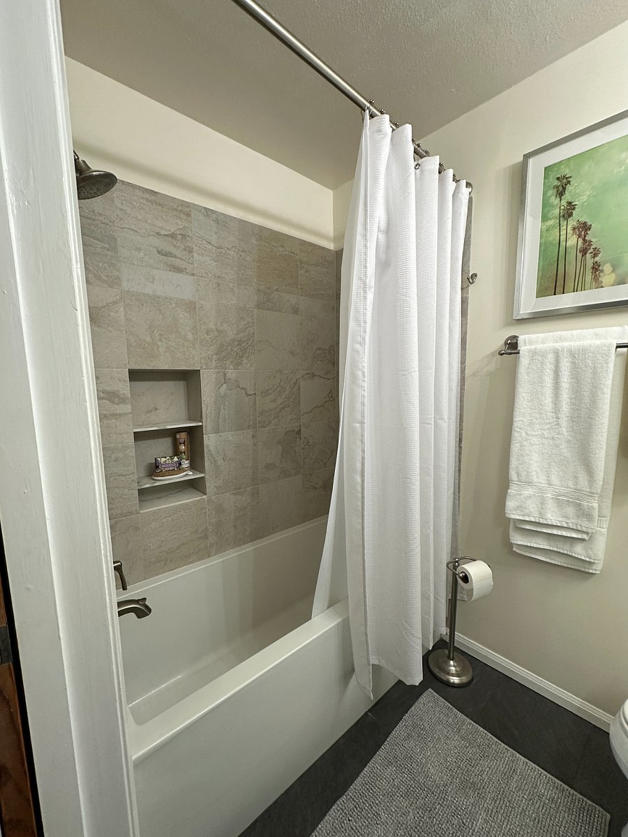 Furnished Finder property 708125_1 photo 10