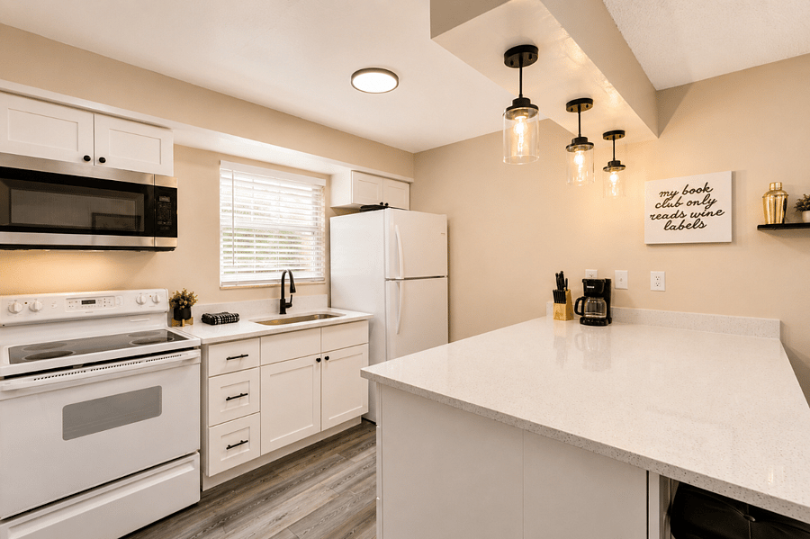 Furnished Finder property 708156_1 photo 3