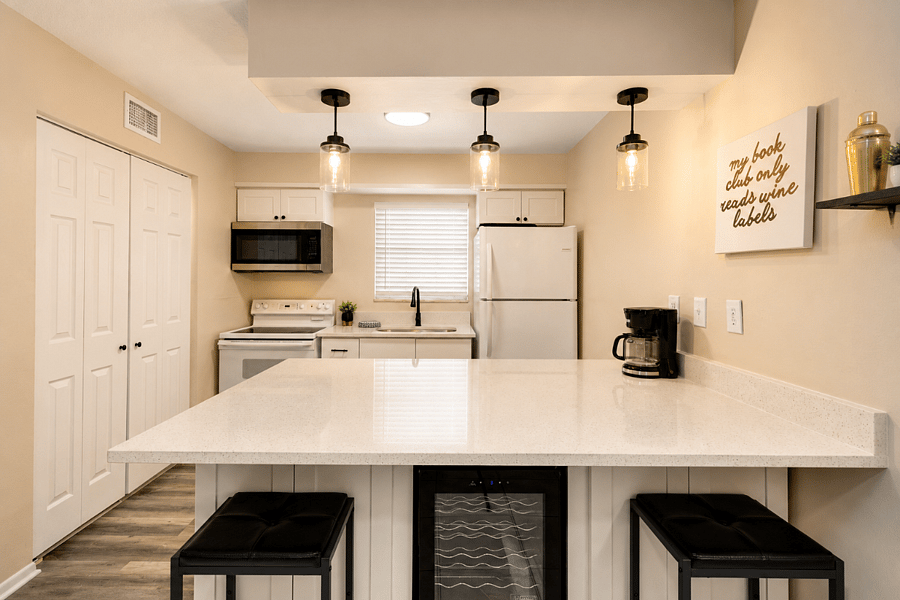 Furnished Finder property 708156_1 photo 4