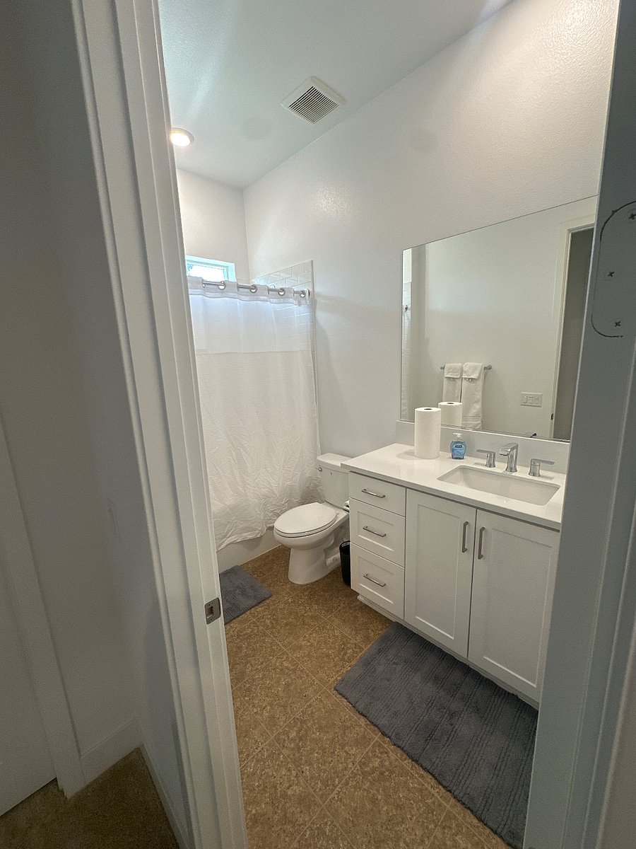 Furnished Finder property 708229_1 photo 23