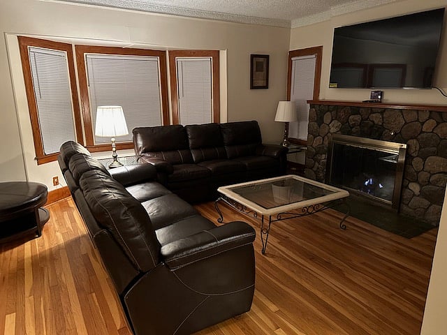 Furnished Finder property 708308_1 photo 25