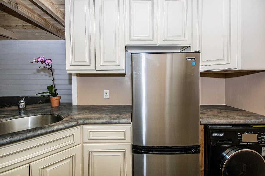 Another view of the kitchen.