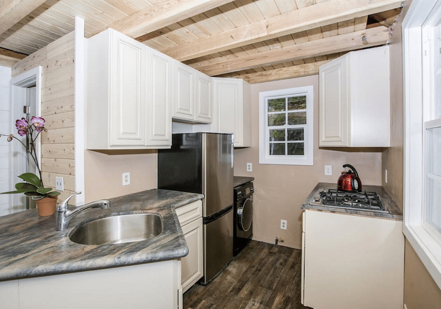 Furnished Finder property 708320_1 photo 4