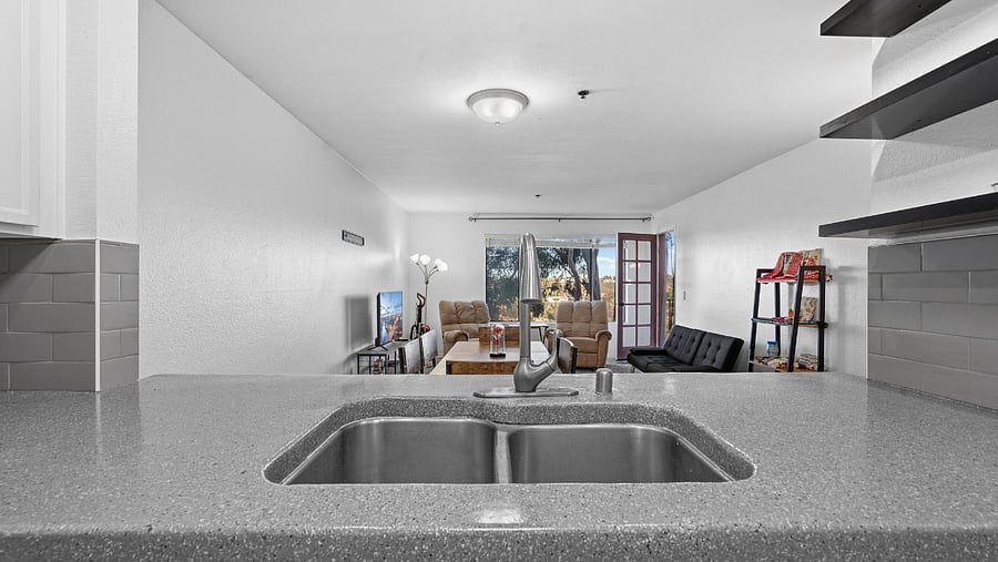 Furnished Finder property 708396_1 photo 14