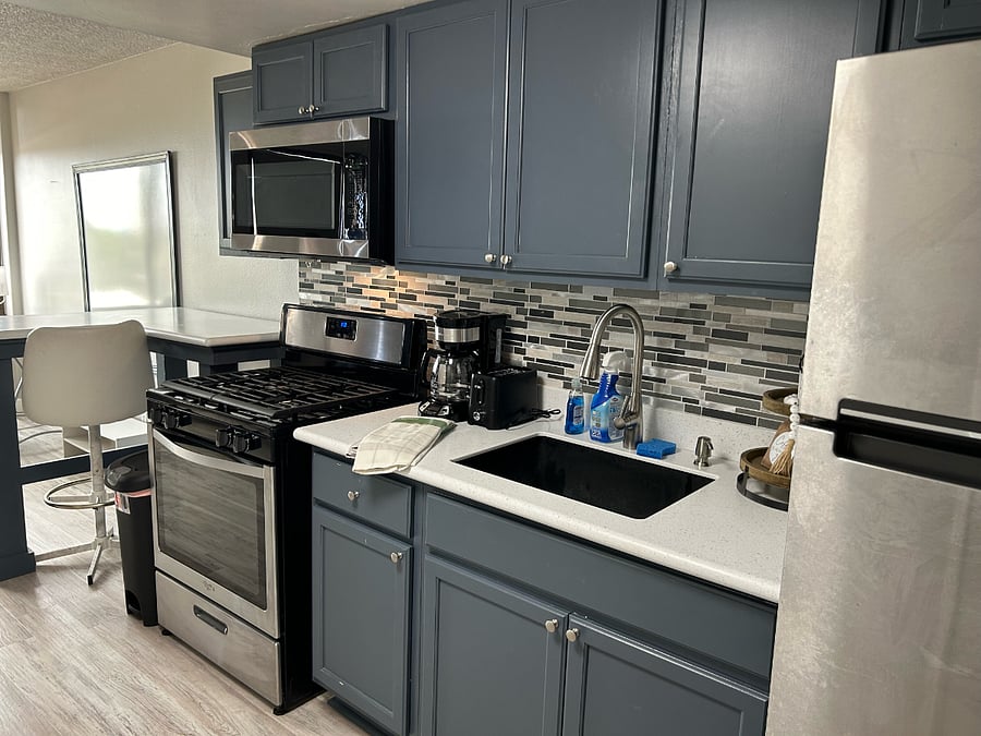 Furnished Finder property 708487_1 photo 4